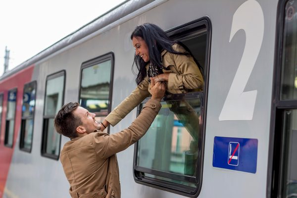 Relațiile la distanță